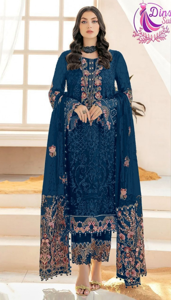 Dinsaa suit